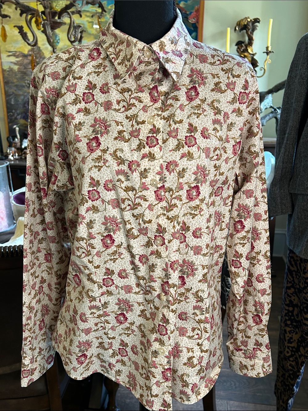 Eddie Bauer Sz L Long-Sleeve Floral Button-Up Shirt - Pink on Cream